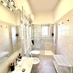 Santa Maria Maggiore - Vittorio Emanuele House Apartment *