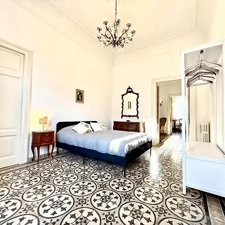 Santa Maria Maggiore - Vittorio Emanuele House Apartment