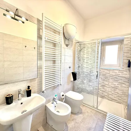 Santa Maria Maggiore - Vittorio Emanuele House Apartment *